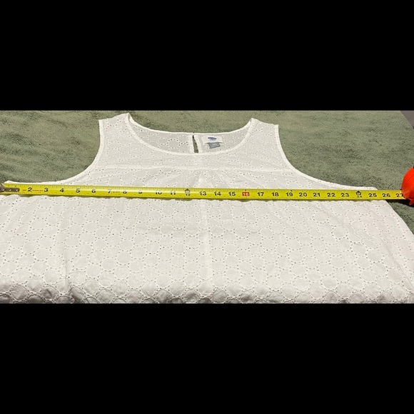 Summer Sleeveless Blouse for women. - Picture 3 of 3